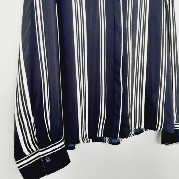 STREETWEAR SOCIETY Ruffle Collar Button Down Striped Shirt Top B&W Sz L - Picture 8 of 13